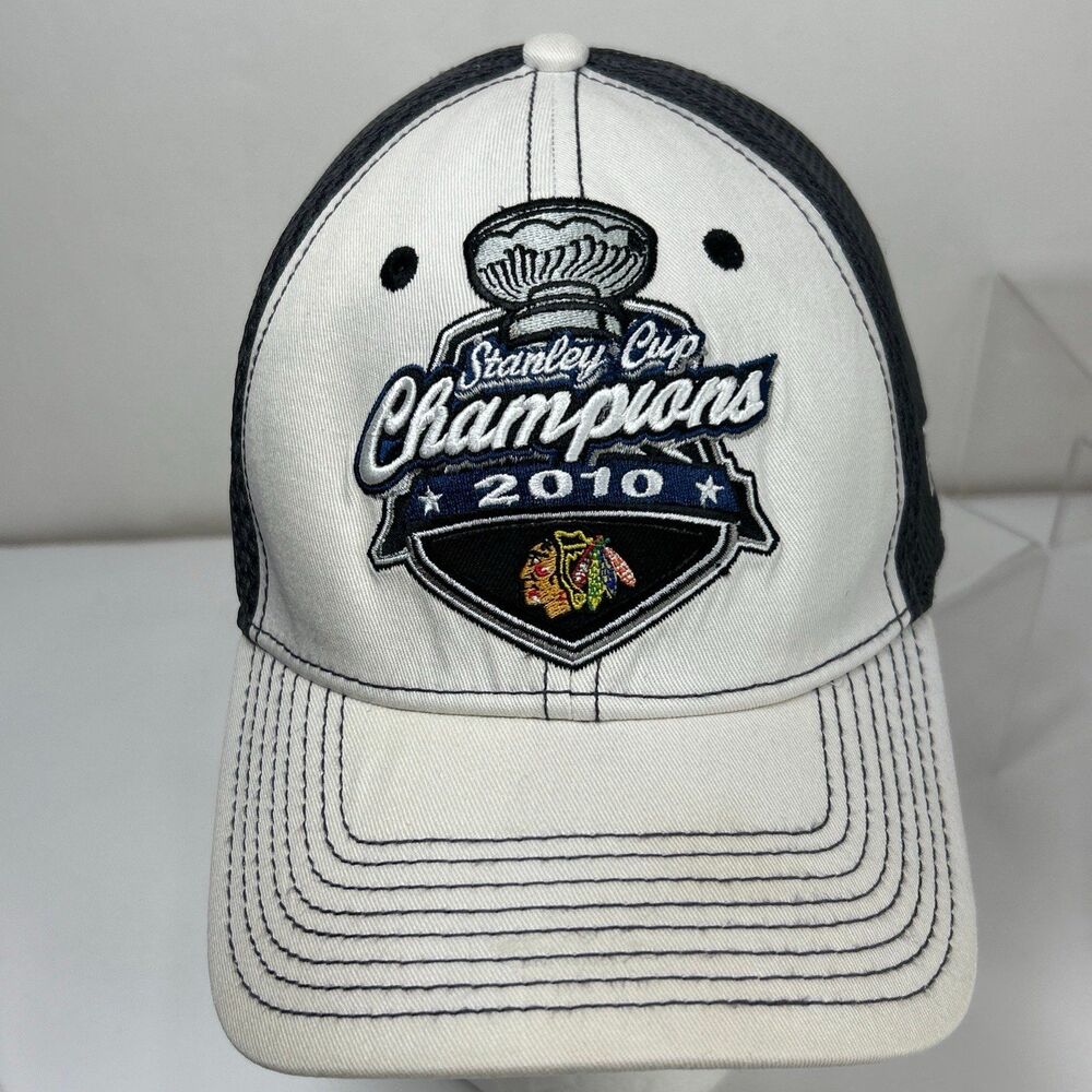 New Era Chicago Blackhawks Stanley Cup Champions Hat Cap 2010 White Gray Adult